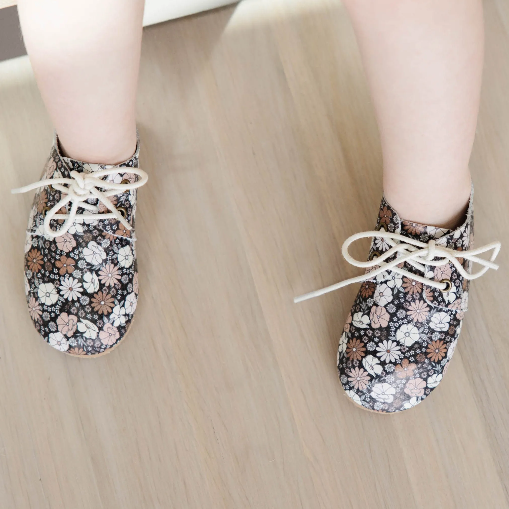 Black Floral - Low Top Oxfords - Hard Sole