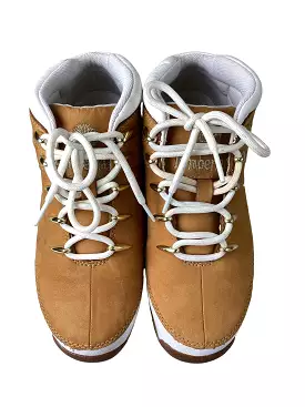 Boots Hiking By Timberland  Size: 8