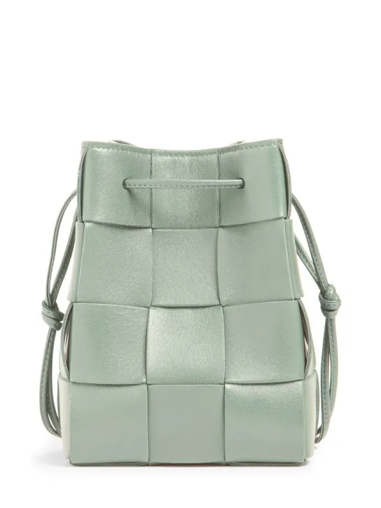 Bottega Veneta   Small Cassette leather bucket bag 