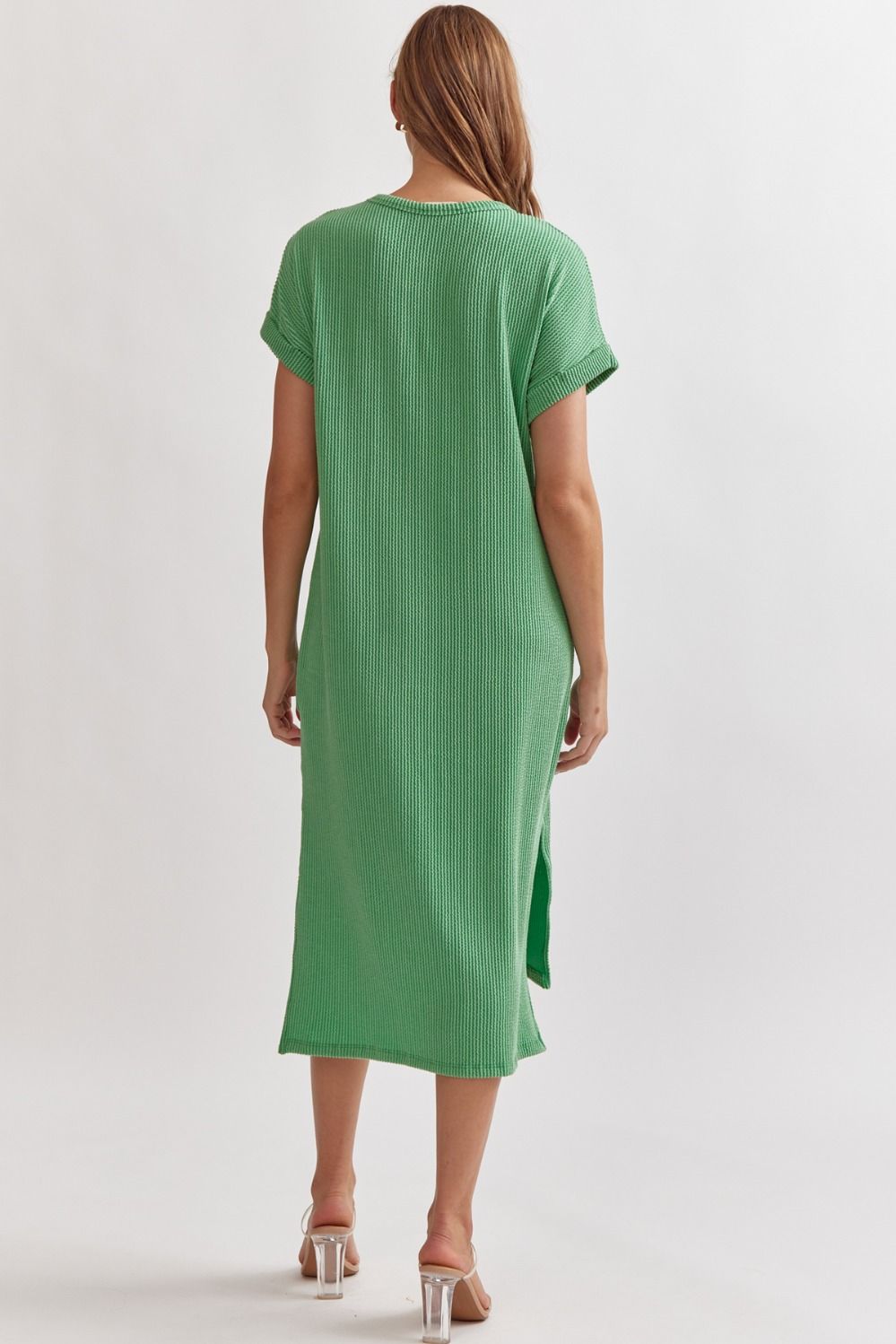 Entro Ribbed Short Sleeve Midi Dress