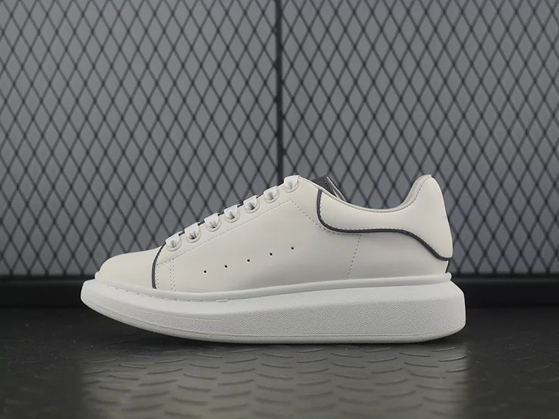 MCQ sole sneaker White Black Line