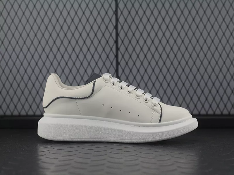 MCQ sole sneaker White Black Line