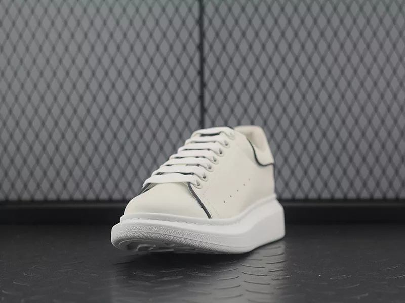 MCQ sole sneaker White Black Line