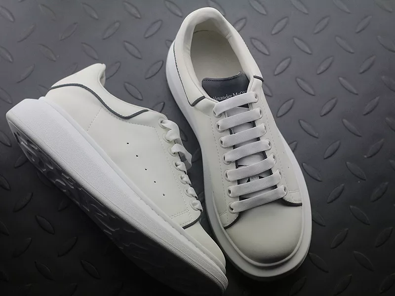 MCQ sole sneaker White Black Line