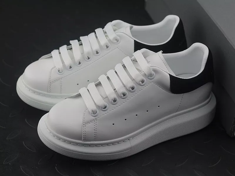 MCQ sole sneaker White Black