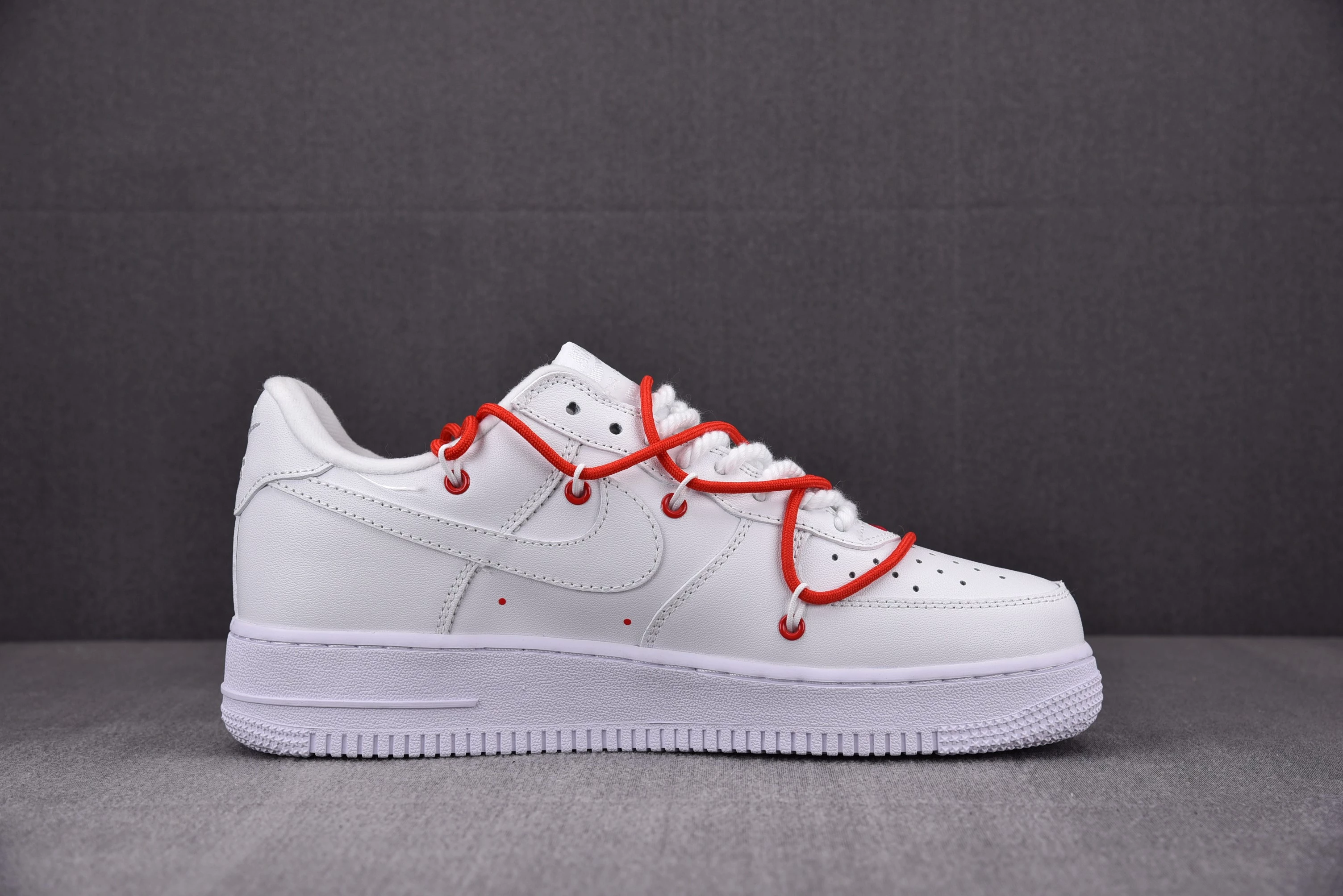 Nike Air Force 1 Low Supreme Special Edtion (Custom Sneaker)