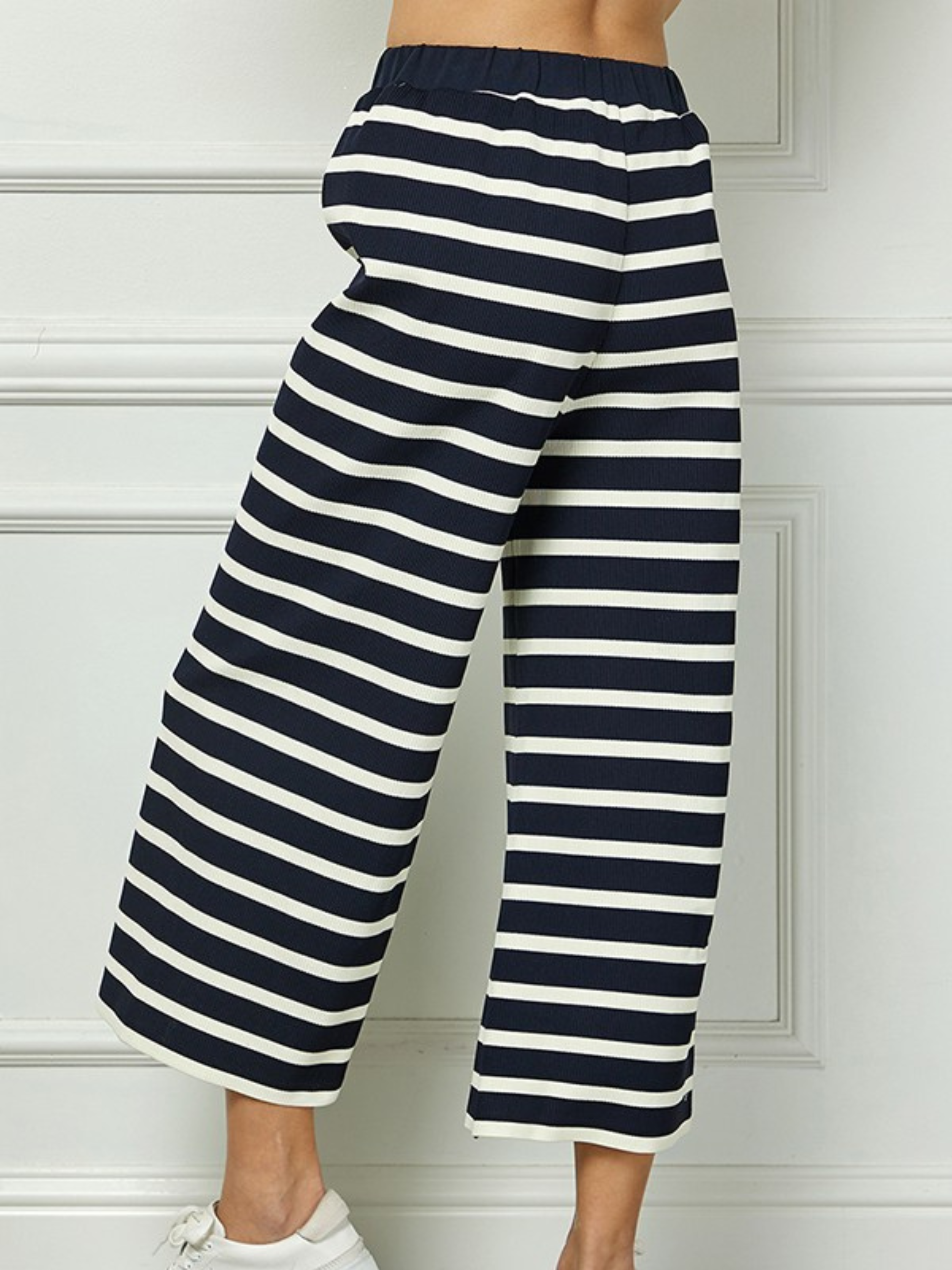 On the Chase Stripe Pants - Navy