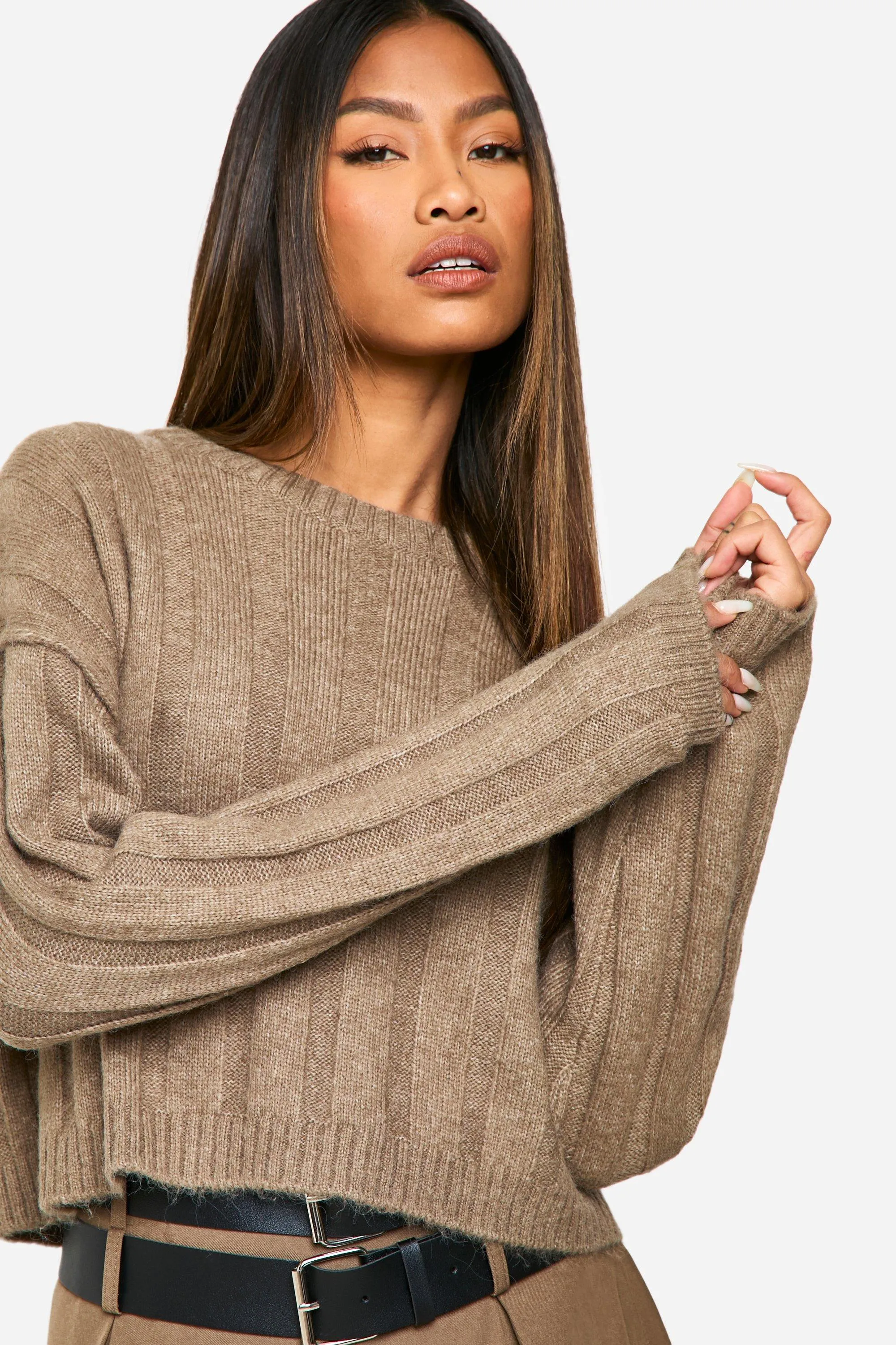 Soft Wide Rib Exposed Seam Crop Sweater